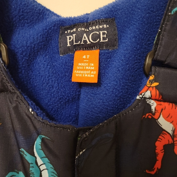 Snow jacket and snow suit - Picture 2 of 4